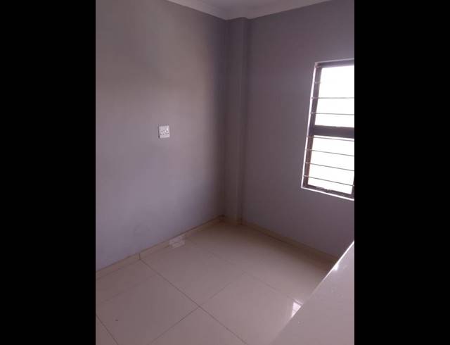 1 BEDROOM PROPERTY TO RENT IN OVERPORT